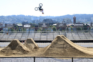 2011 Dew Tour Portland Chiropractic Outreach Event