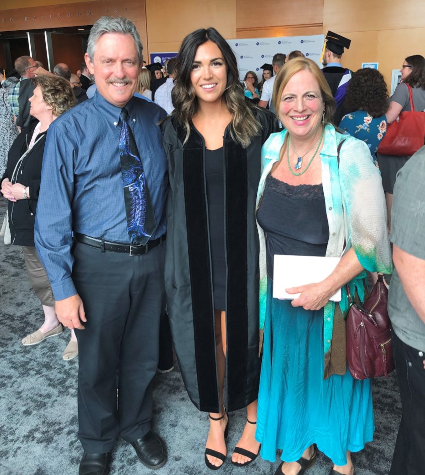 delapp family at graduation
